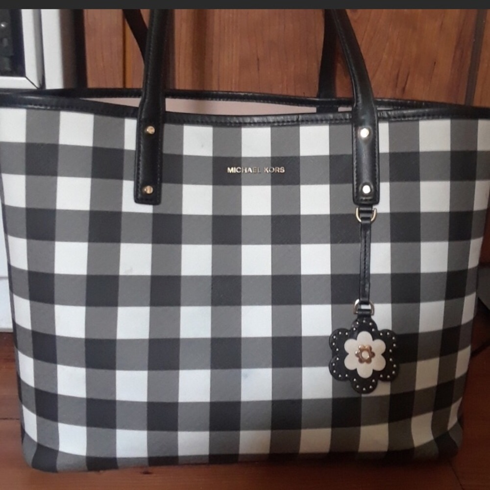 Michael Kors tote